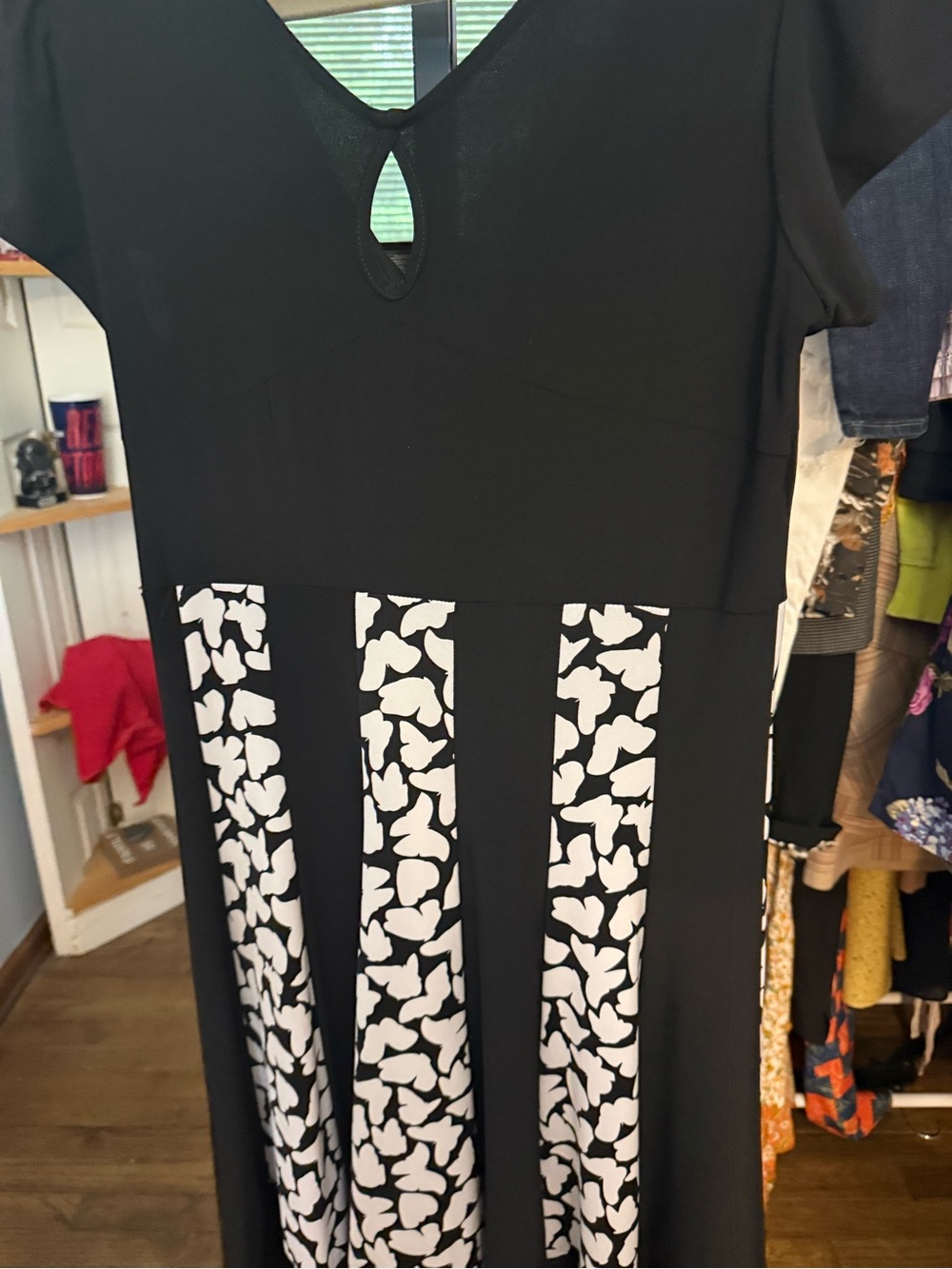 MSK Black & White Twist-Front Midi Dress - Picture 5 of 7